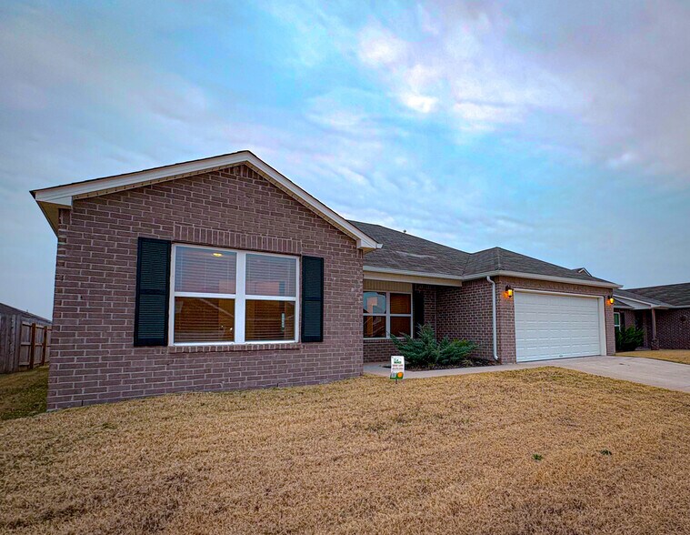 Building Photo - 16207 S 87th East Ave