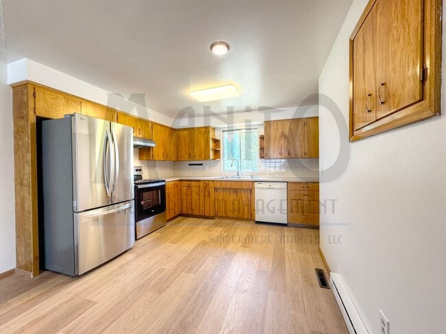 Building Photo - Spokane Valley Duplex