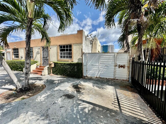 Building Photo - 1767 NW 5th St