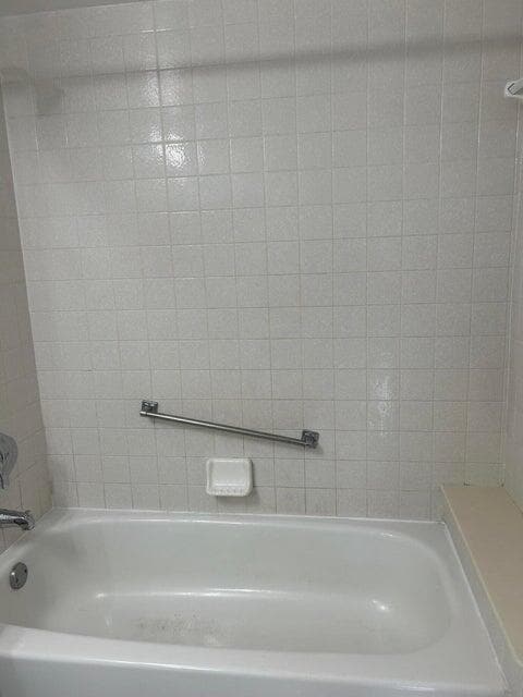 Building Photo - 1003 Green Pine Blvd