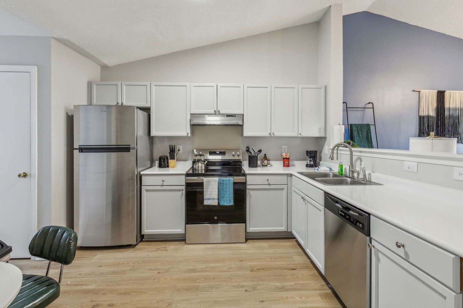 Building Photo - 3508 Carlson Bay Ct