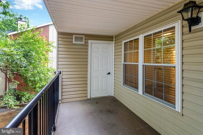 Building Photo - 3307 Wyndham Cir