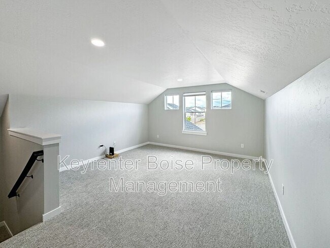 Building Photo - 11253 W Langit St