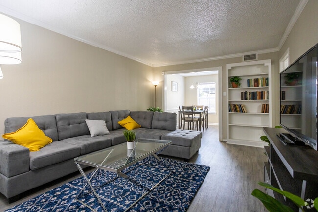1 BA, 1 BA - 706 SF - Watermill Apartments