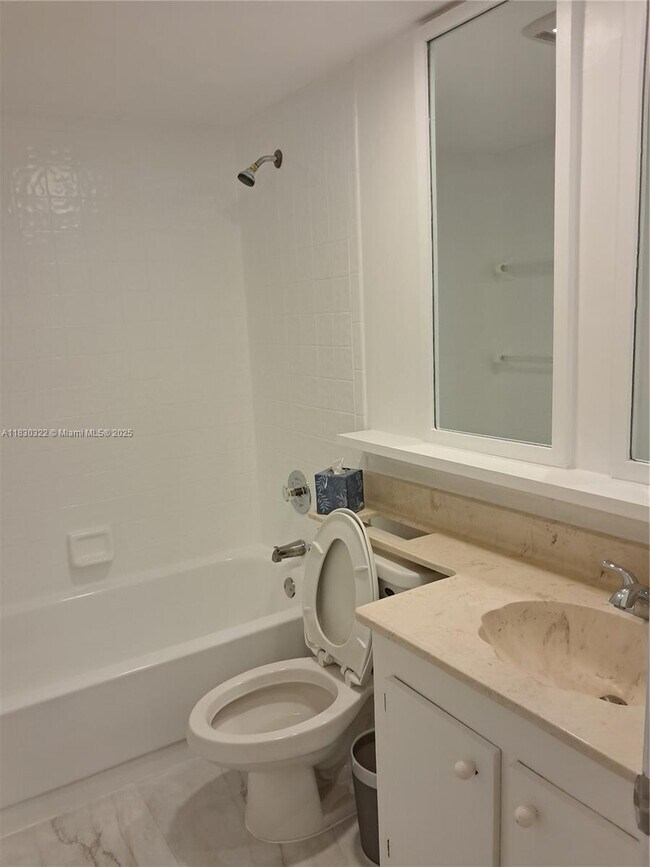Building Photo - 3559 Magellan Cir