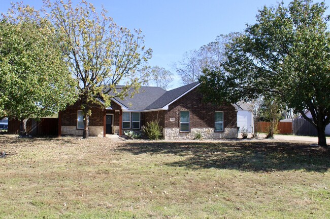 Building Photo - 160 Castleridge, Red Oak, Texas 75154