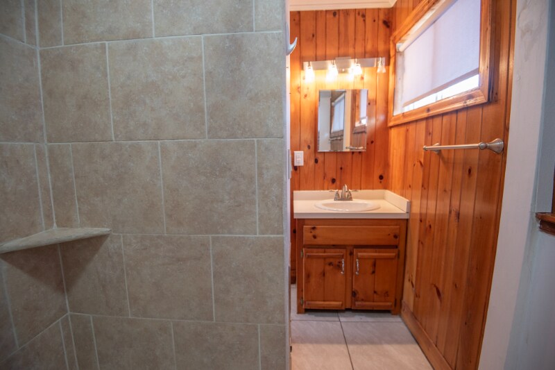 Building Photo - 207 Doe Meadows Dr