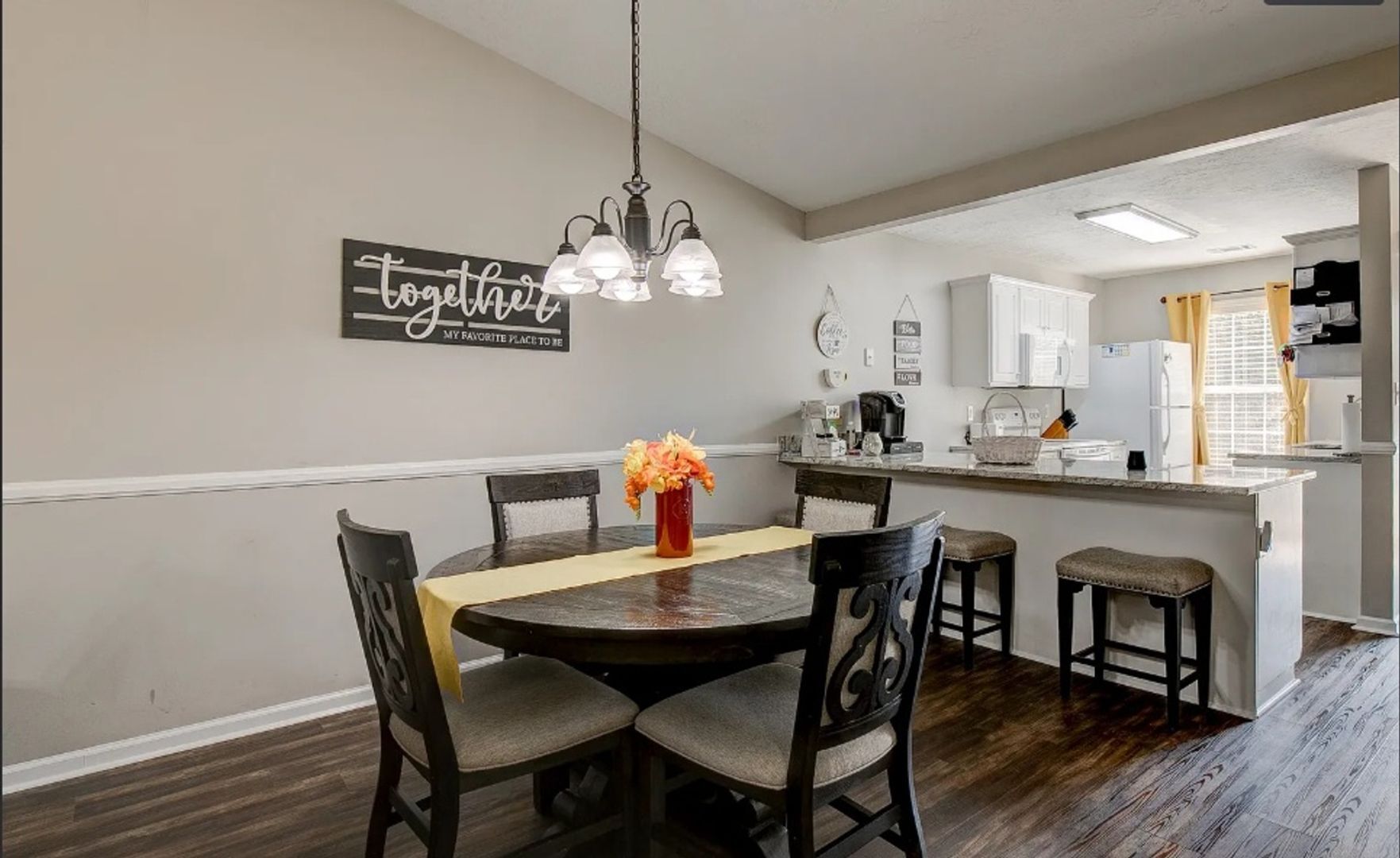 Building Photo - 403 Regency Park Drive