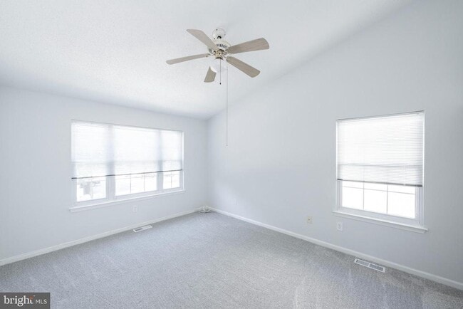 Building Photo - 109 Briarcliff Ct