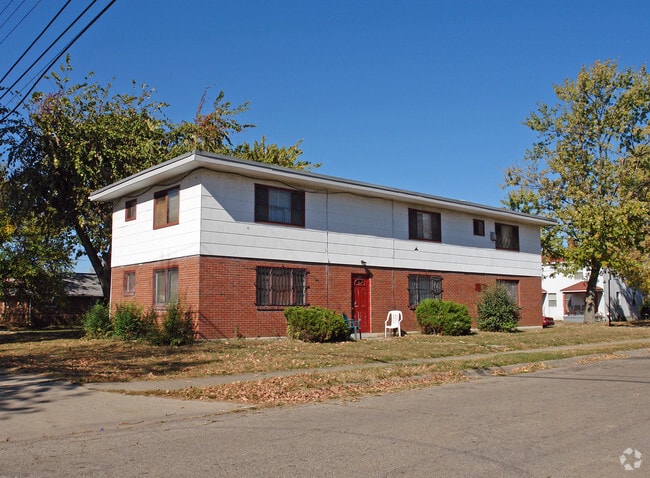 Primary Photo - 1400 W Stewart St