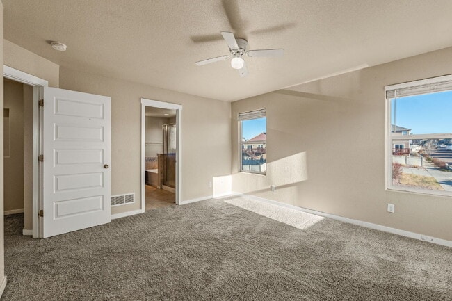 Building Photo - Pristine 4 Bedroom Home in Colorado Springs