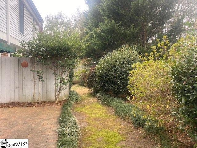 Building Photo - 803 Edwards Rd