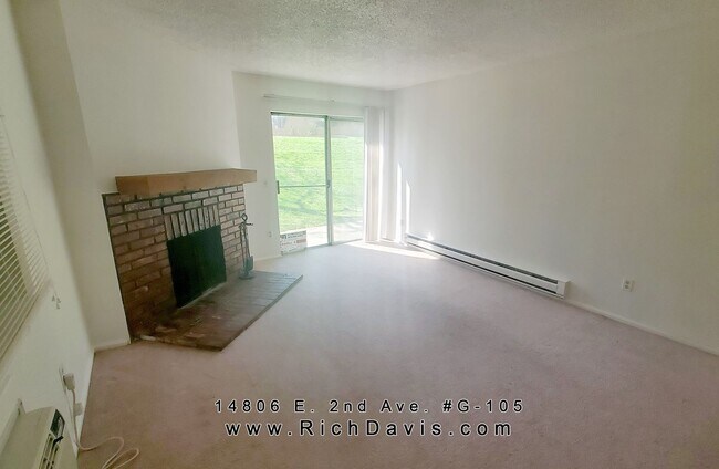 Building Photo - 1 bed, 1 Bath, 800 sqft with washer/dryer ...