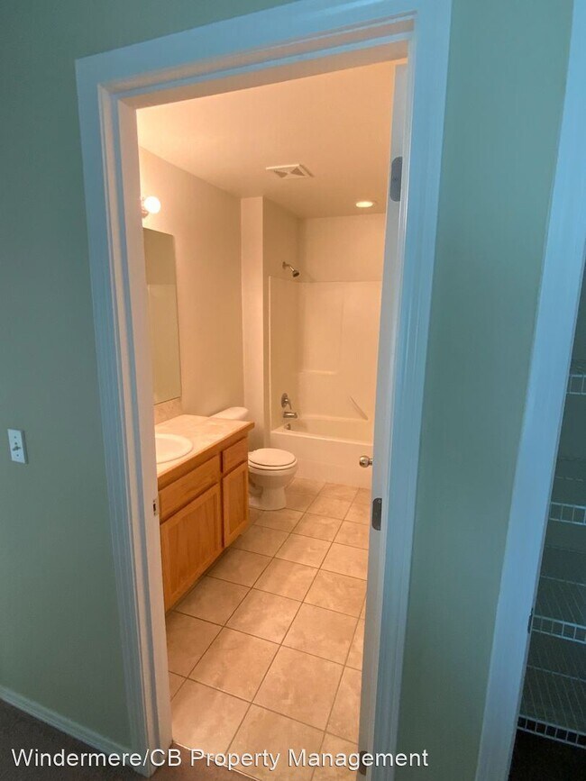 Building Photo - 3 br, 3 bath House - 89 1st Circle