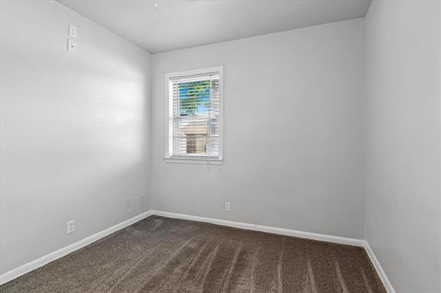 Building Photo - 3800 Atlas Dr