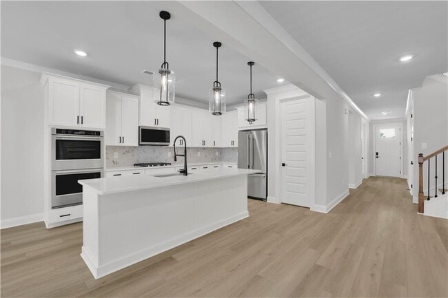 Building Photo - 5907 Cabernet Ln