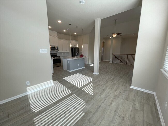Building Photo - 5514 Sallow Bay Ln