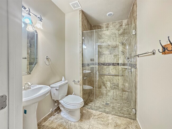 Building Photo - 25619 Canyon Crossing Dr