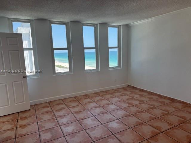 Building Photo - 5401 Collins Ave