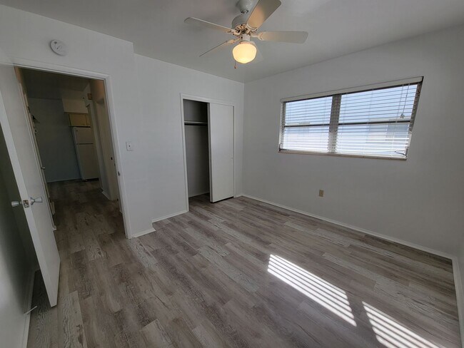 Building Photo - 505 Manatee Ct