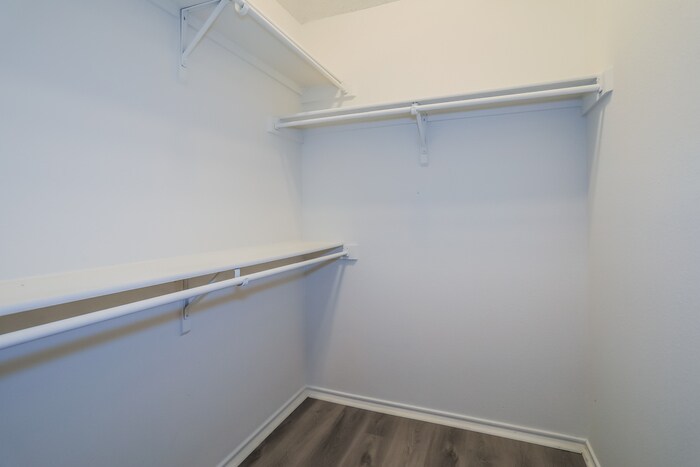 Building Photo - 5513 Maurie Dr