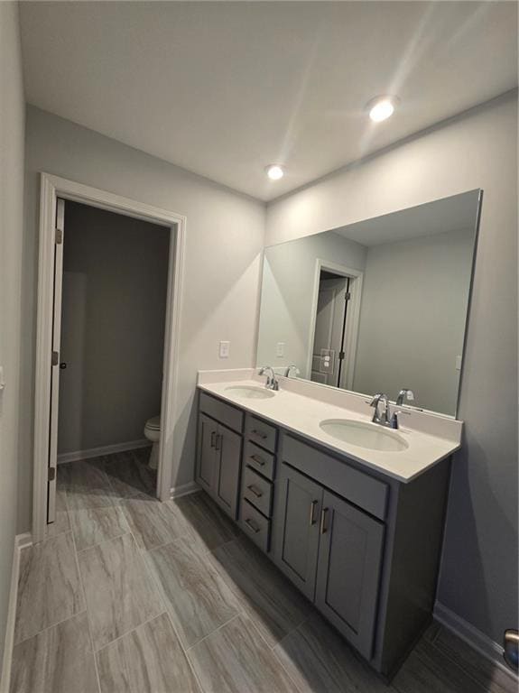 Building Photo - 3085 Cambridge Ml St