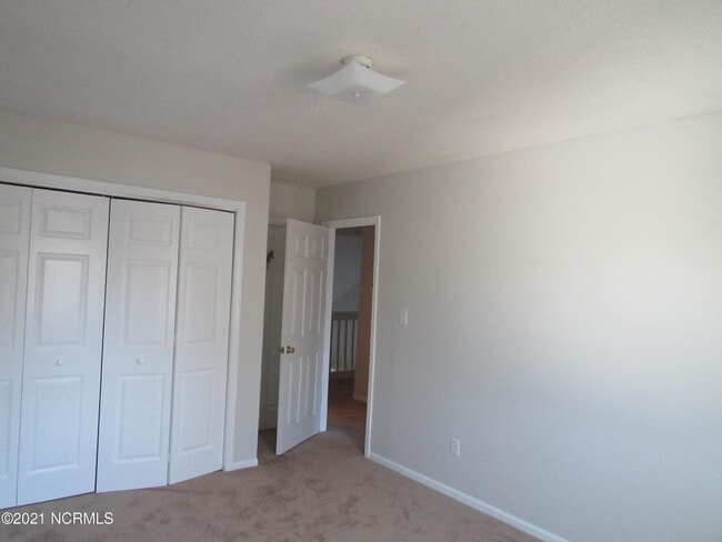 Building Photo - 314 Bracken Pl