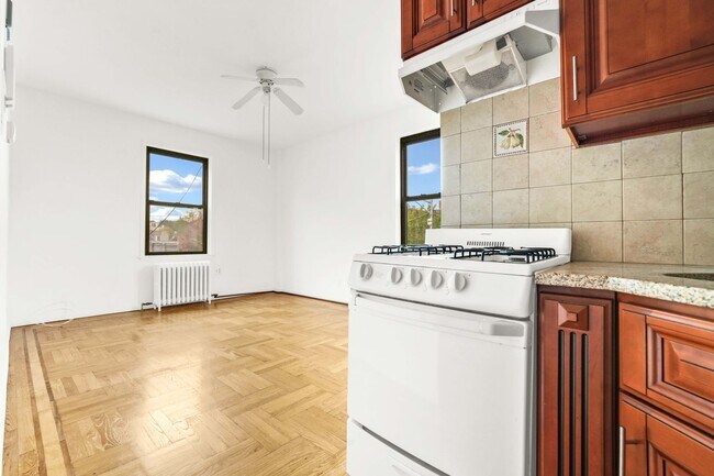 Building Photo - 44 West 9th Street