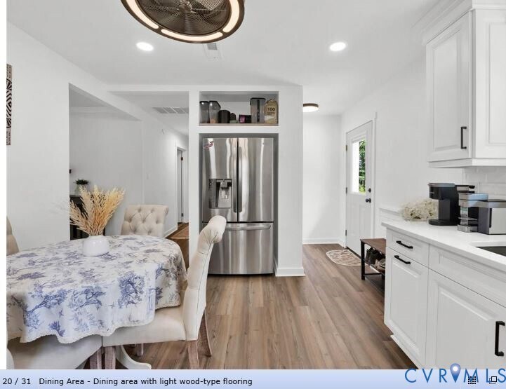 Building Photo - 11215 Thorncroft Dr