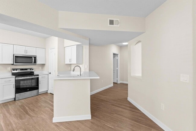 Building Photo - 1609 Belmont Pl