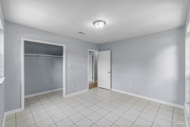 Building Photo - 7468 Brightwood St