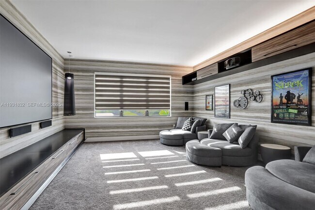 Building Photo - 17113 Aquavera Way