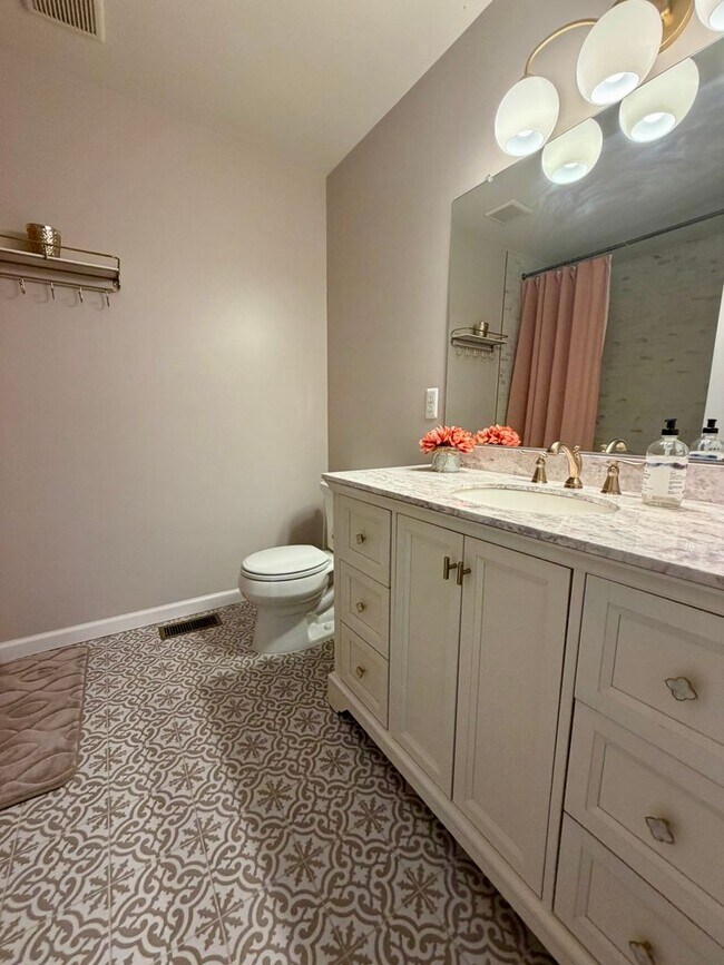 Building Photo - Stunning 3-Bed/3-Bath Home in Providence Reserve. Available September 1st!