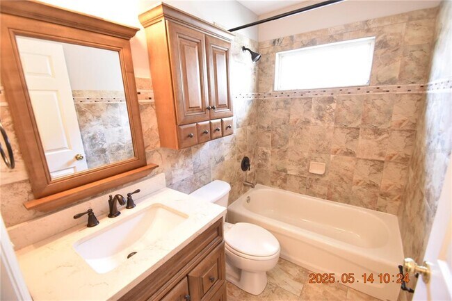 Building Photo - 6209 Chapel Pines Blvd