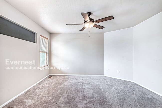 Building Photo - 13087 Race Ct