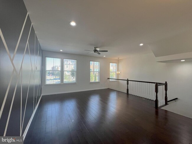 Building Photo - 3092 Alan Shepard St