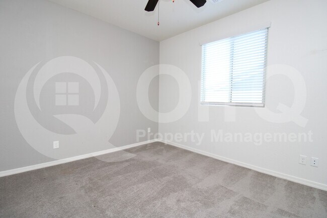 Building Photo - 2100 E Wisteria Dr