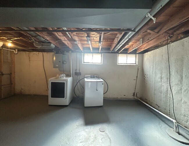 Building Photo - 1268 Nectar Dr