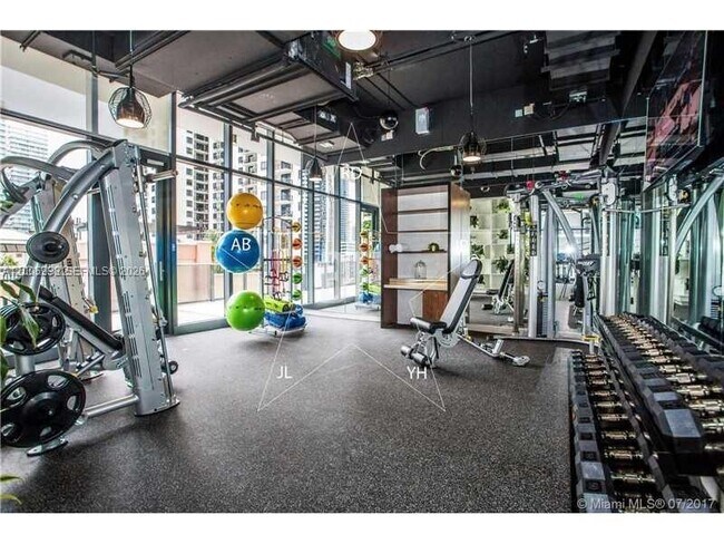 Building Photo - 55 SW 9th St