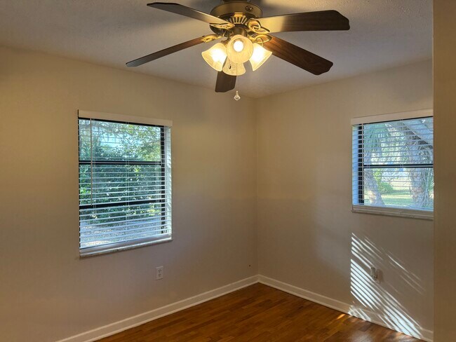 Building Photo - 5900 N Courtenay Pkwy