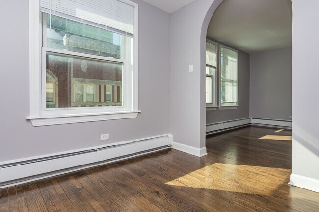 Interior Photo - DO NOT USE - 3/9/26 1962 E 71st Pl