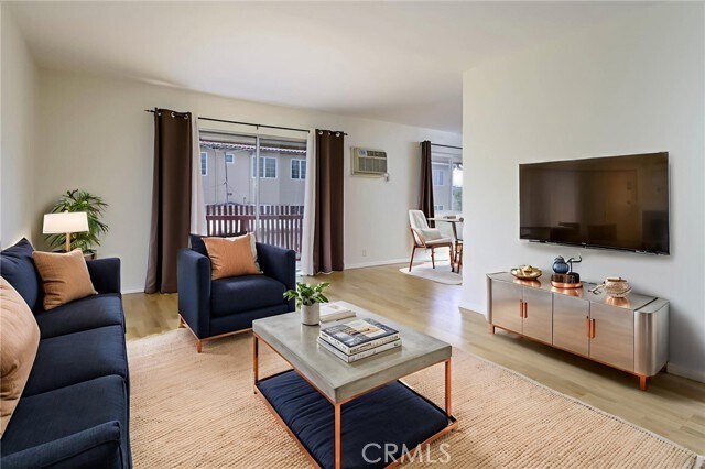 Building Photo - 3813 Huron Ave