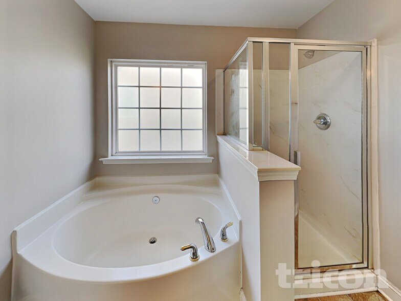 Building Photo - 4355 Stone Mountain Dr