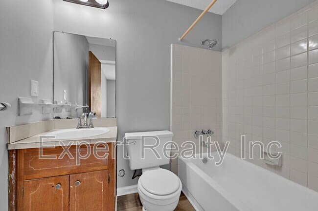 Building Photo - 2346 Grayson Valley Cir