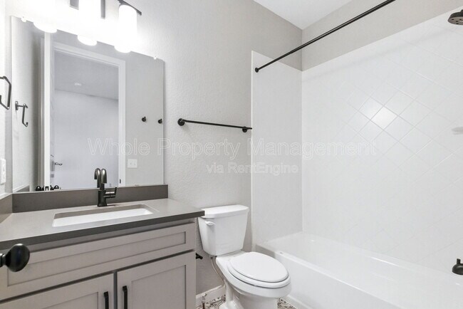Building Photo - 9191 Rio Lado St
