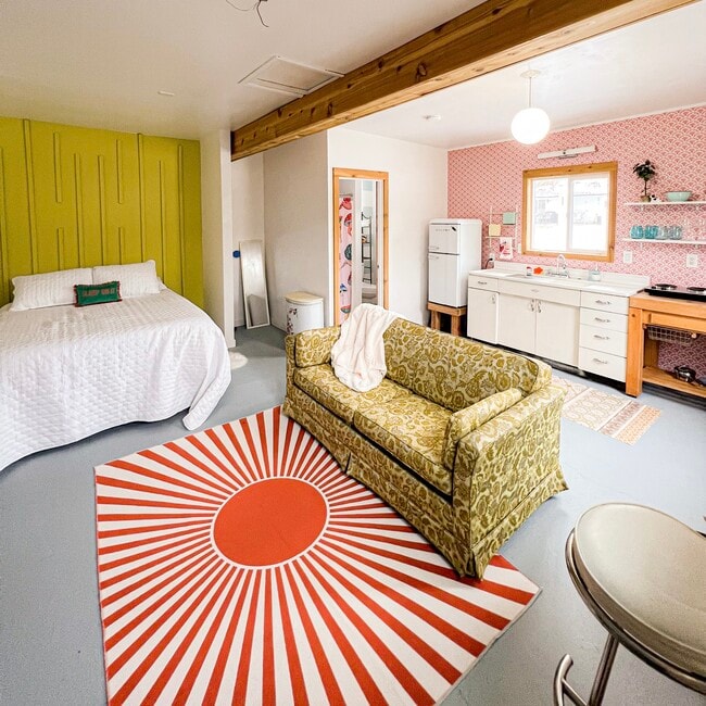 Building Photo - 19724 E Micaview Dr