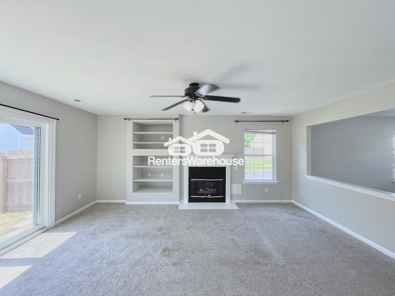 Building Photo - 617 Lord Nelson Ct