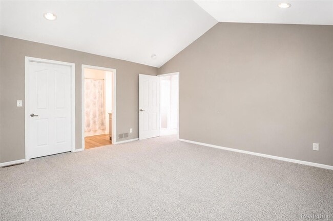 Building Photo - 22733 Coachlight Cir