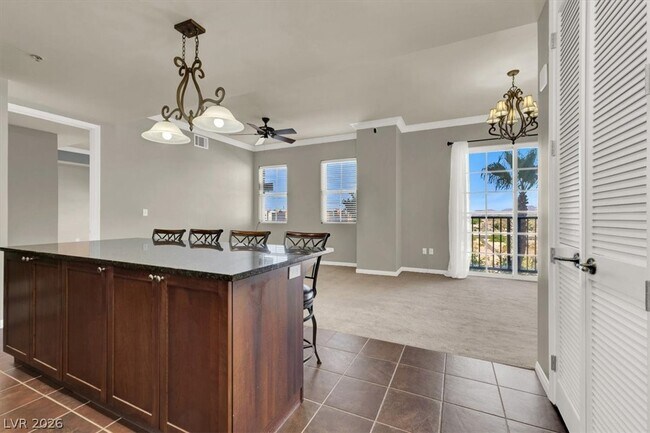 Building Photo - 2405 W Serene Ave