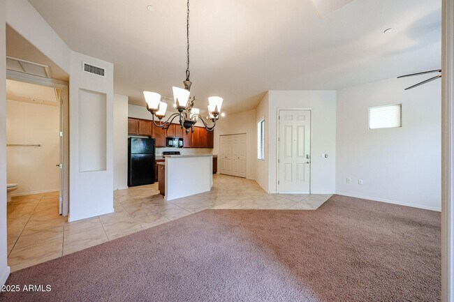 Building Photo - 3330 S Gilbert Rd